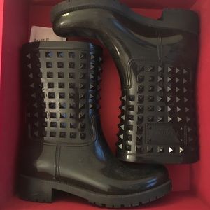 Size 39 Valentino Rockstud Rain Boots